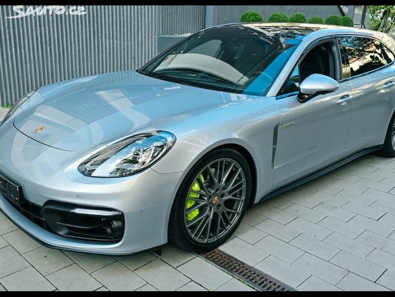 Porsche Panamera, Sport Turismo 4 E-Hybrid